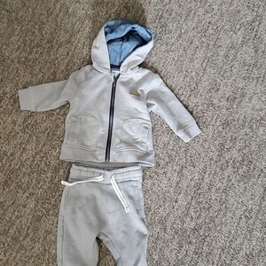 Obaibi 2 piece outfit size 6 months